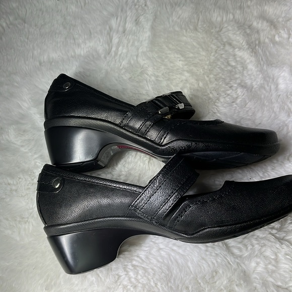 Hush puppies Mary Jane’s - Picture 3 of 6